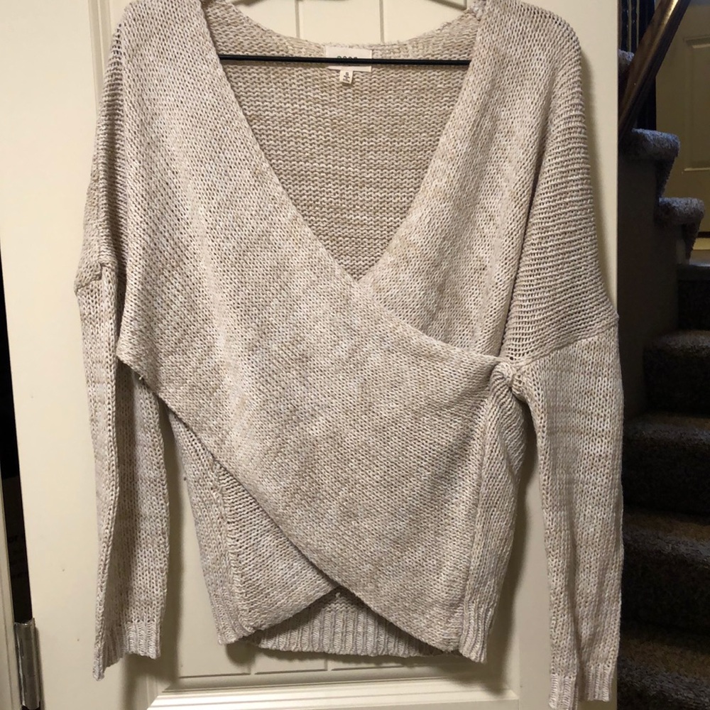 Twist front sweater